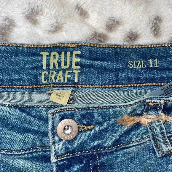 NWT True Craft Jeans - Picture 3 of 5